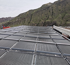 新疆呼图壁天山煤电公司太阳能热水工程